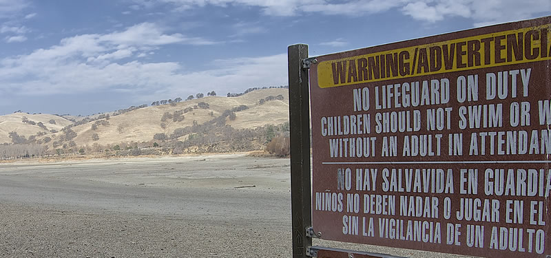 Photo of del valle reservior swimming area with no water. Photo was taken January 2014 by Robin Mayoff.